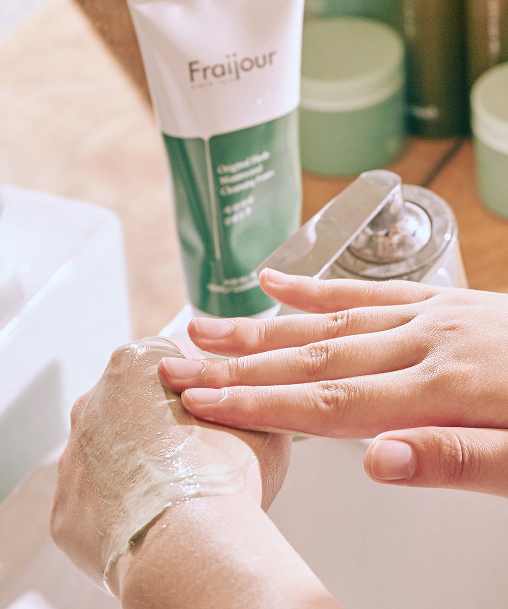 Fraijour Original Herb Wormwood Cleansing Foam 150 ml